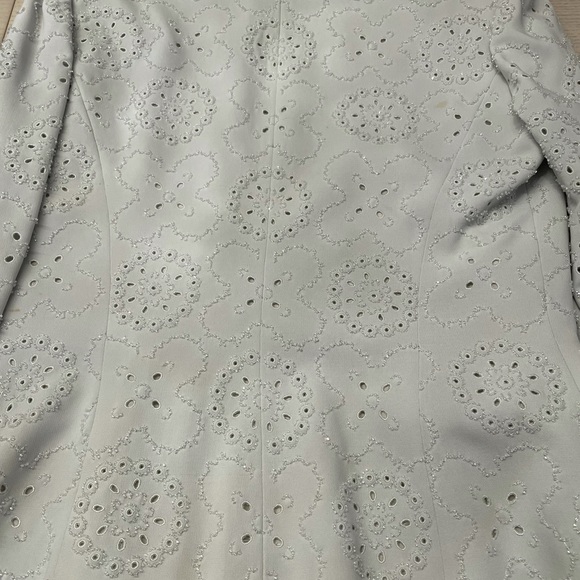 Albert Nipon Jacket & Matching sleeveless top Sz Sm. Clear Crystals on J… - Picture 14 of 15